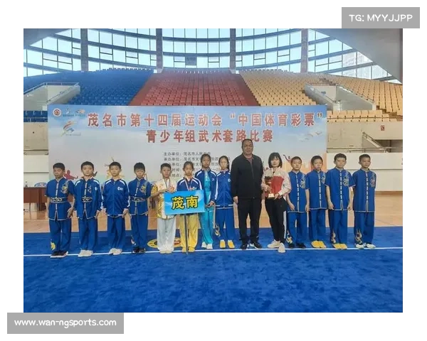 中国武术套路团体夺金彰显传统文化自信推动国际舞台中国力量 中国武术套路团体夺金彰显传统文化自信推动国际舞台中国力量