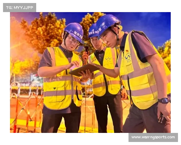 青岛杯高温赛期间工作人员紧急冰桶急救演练保障赛事安全与健康